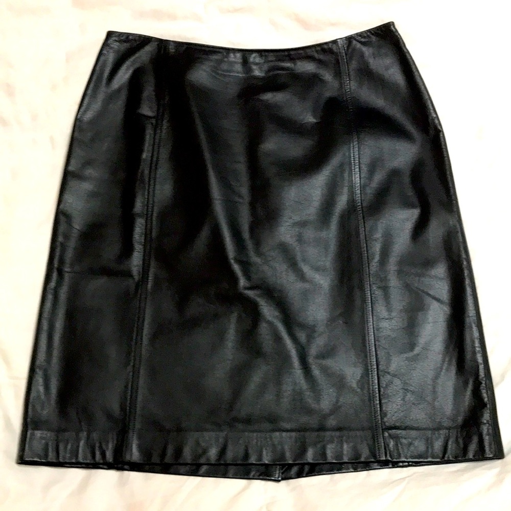 100% Black leather Loft skirt
